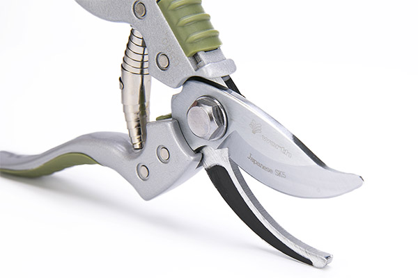 8" Deluxe Bypass Pruner