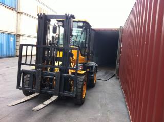 2.5-10 Ton Rough Terrain Forklift(YC40)