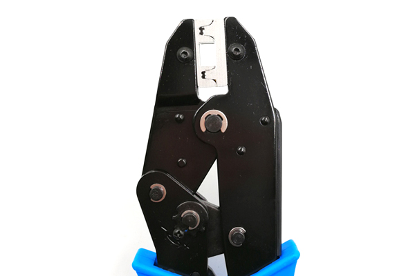 Insulated 90°Flag Terminals Crimping Tools LX-0506FL