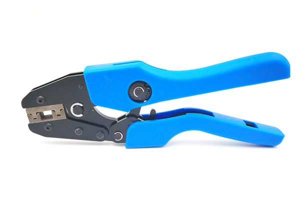 Insulated 90°Flag Terminals Crimping Tools AN-0506FL