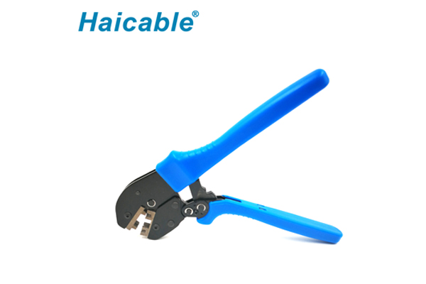 Insulated 90°Flag Terminals Crimping Tools AP-0506FL