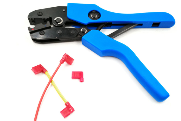 Insulated 90°Flag Terminals Crimping Tools AN-07FL
